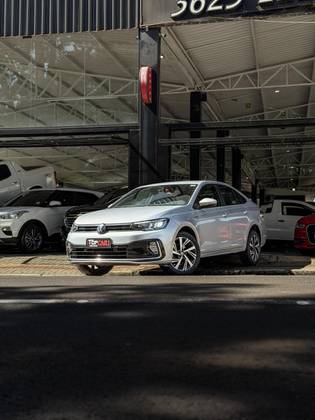VOLKSWAGEN VIRTUS 1.0 200 TSI HIGHLINE AUTOMÁTICO VOLKSWAGEN VIRTUS 1.0 200 TSI HIGHLINE AUTOMÁTICO
